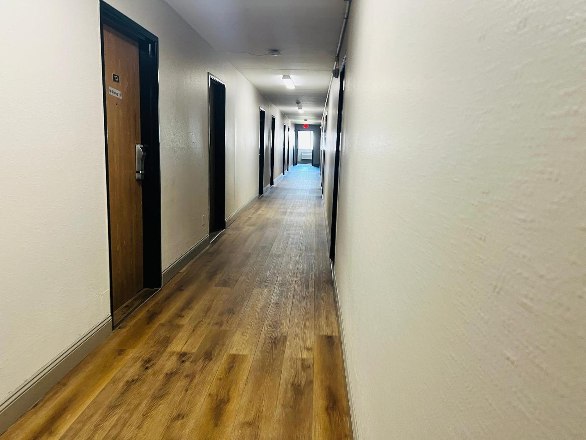 Rosewood Inn By Oyo Union City I-69 Экстерьер фото